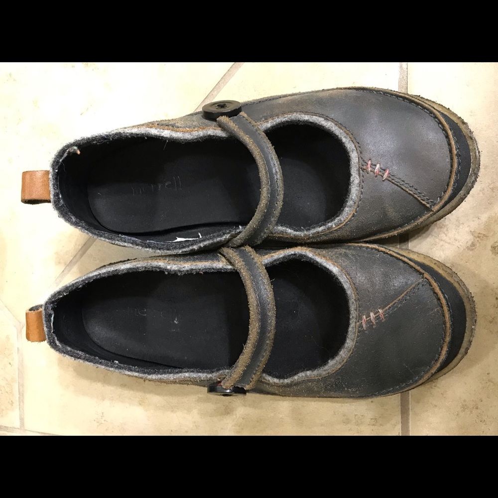 Merrel Maryjanes size 8.5